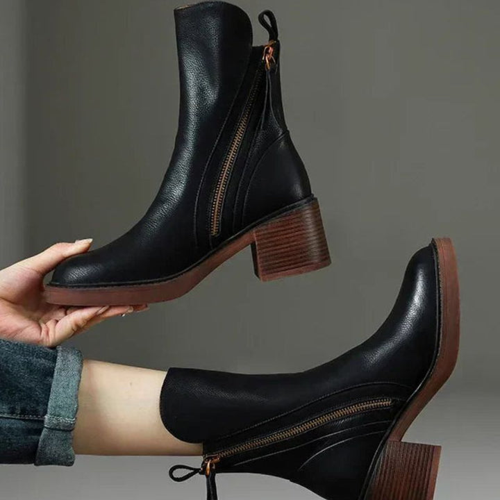 Valorine™ | Svart lädersko med bekväm klack, elegant och tidlös